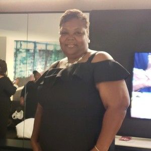 Meet your Posher, Deborah